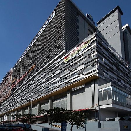 Oyo 90150 City Campus Lodge & Hotel Куала Лумпур Екстериор снимка