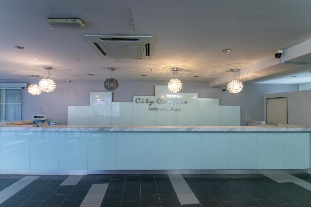 Oyo 90150 City Campus Lodge & Hotel Куала Лумпур Екстериор снимка